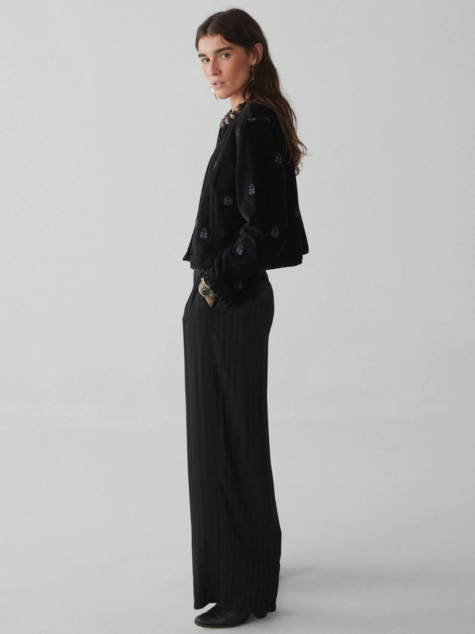 Eugenie Pant - Dark Room