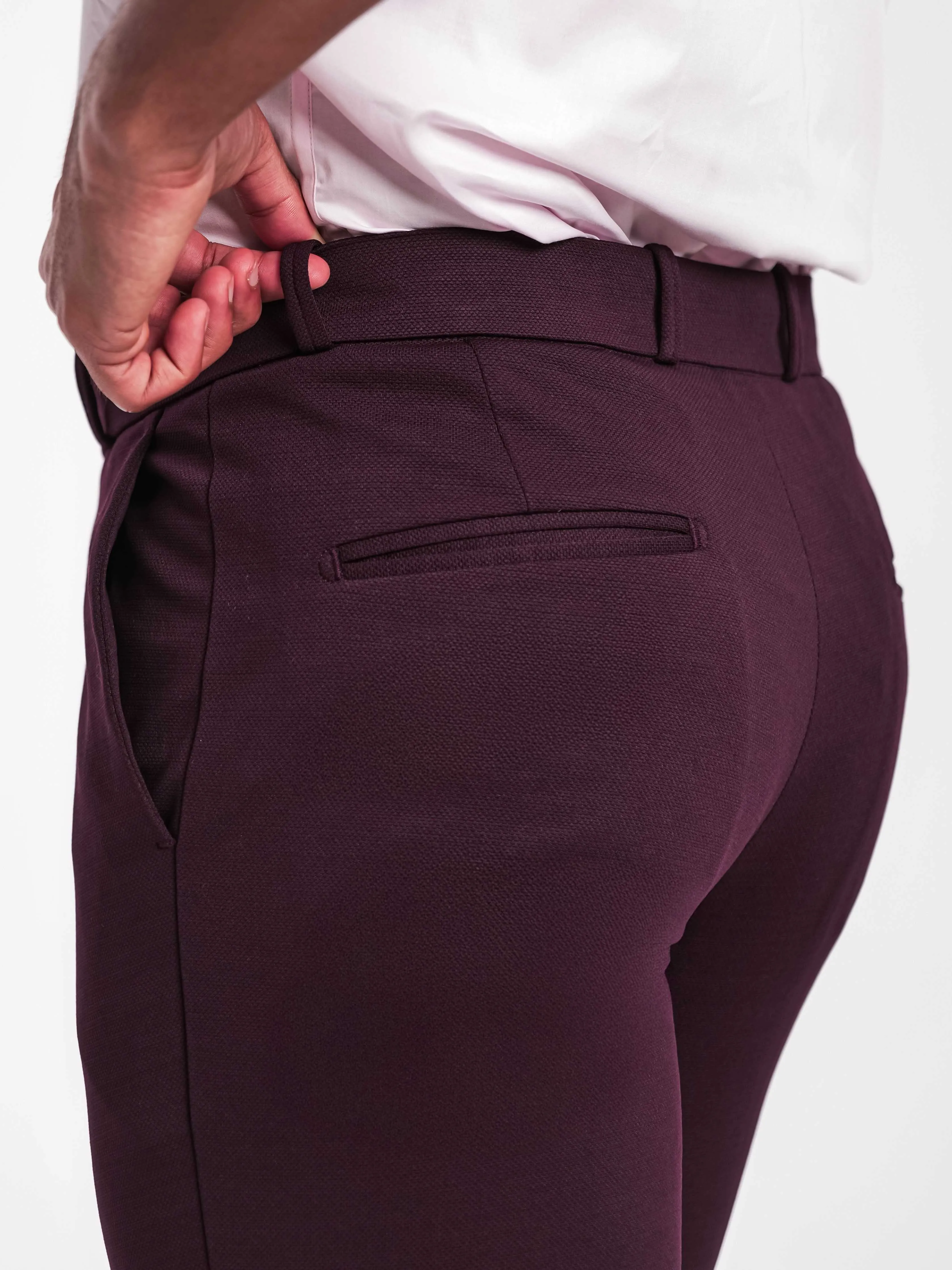 Foomer Dark Wine Sharp Fit Cotton Trouser For Men's