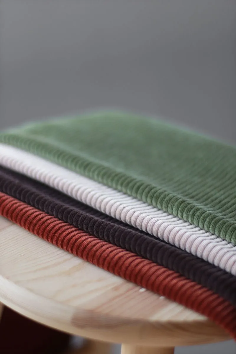 Organic Velvety Cord - OEKO-TEX® / GOTS - Mind The Maker - Olive